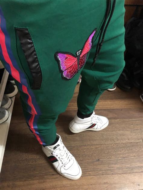 gucci snake joggers